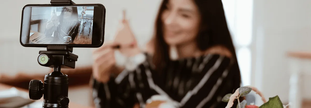 Word-of-Mouth Strategy with Social Creators in Cosmetics